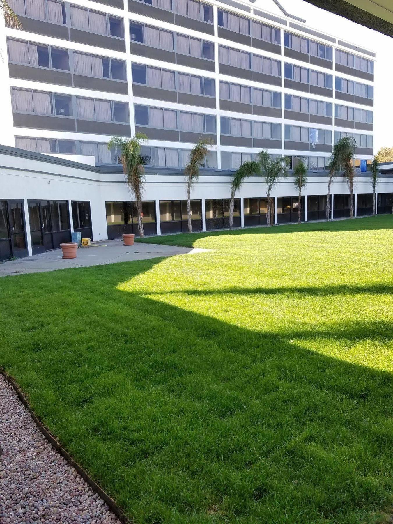 Radisson Hotel Oakland Airport المظهر الخارجي الصورة