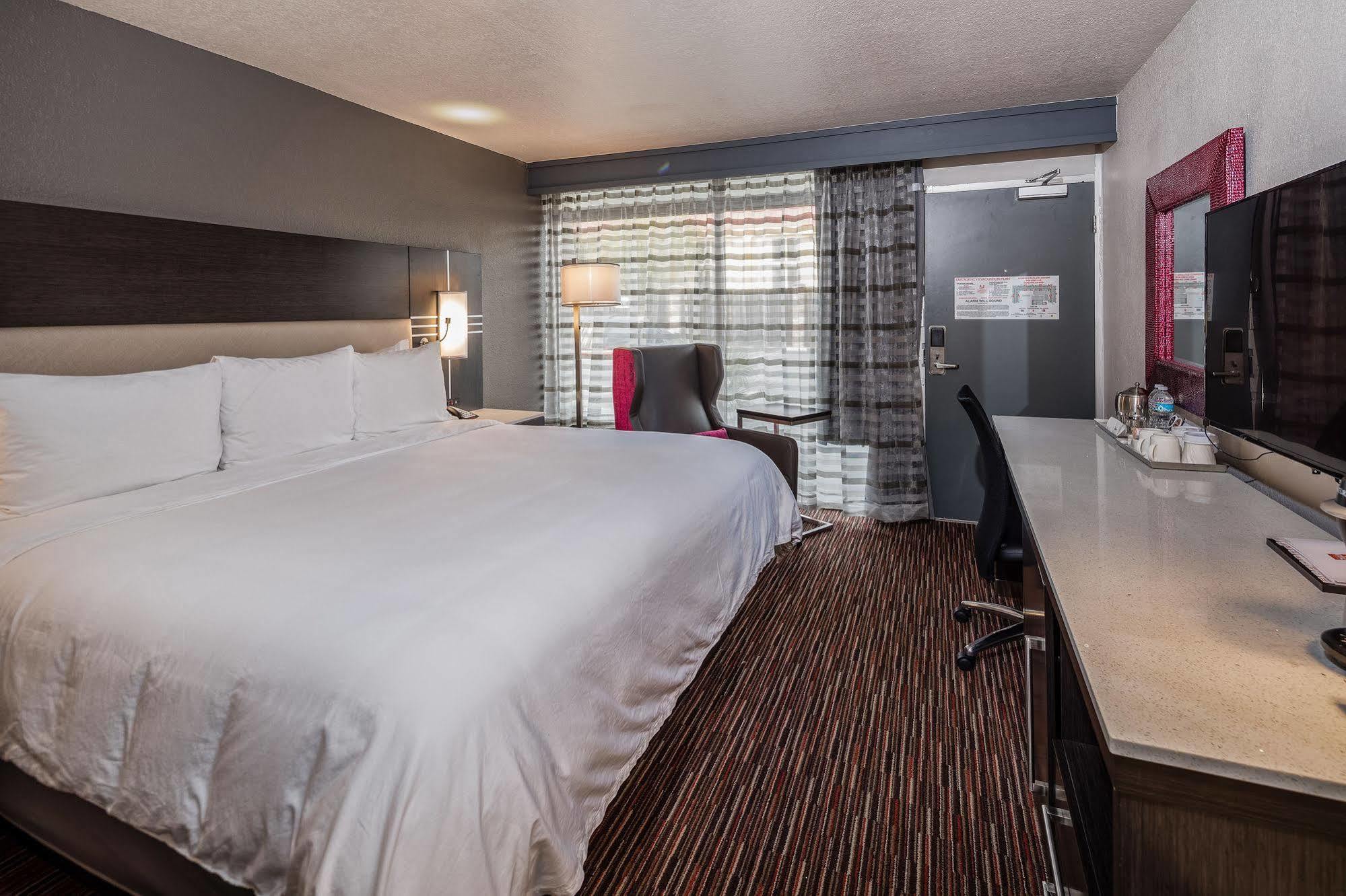 Radisson Hotel Oakland Airport المظهر الخارجي الصورة