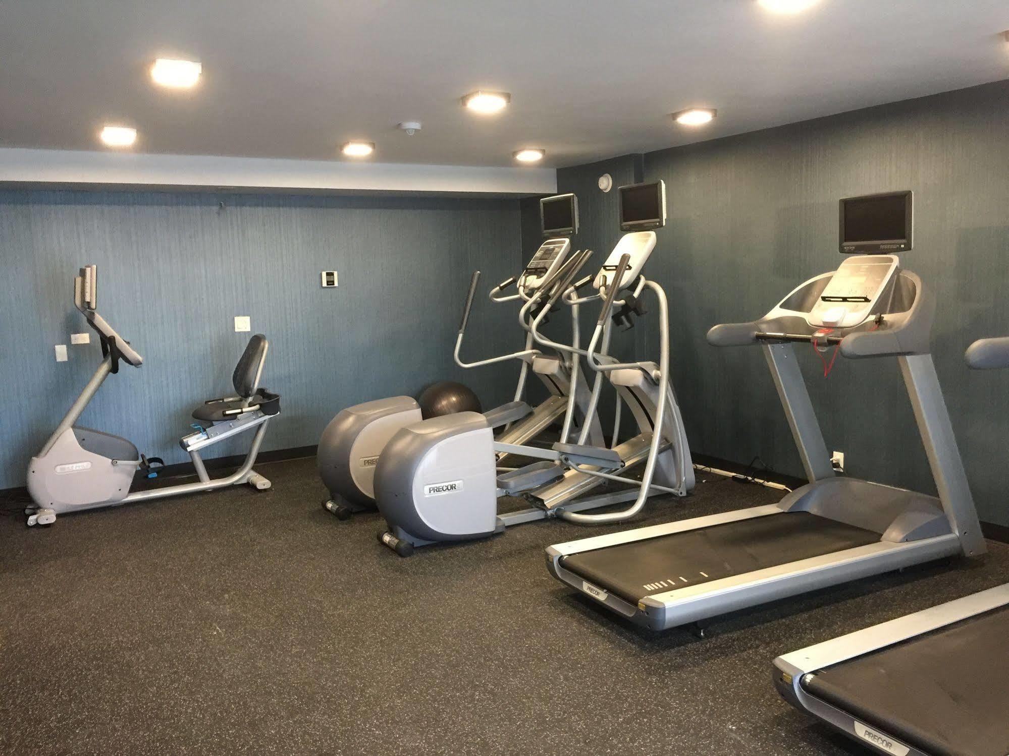 Radisson Hotel Oakland Airport المظهر الخارجي الصورة