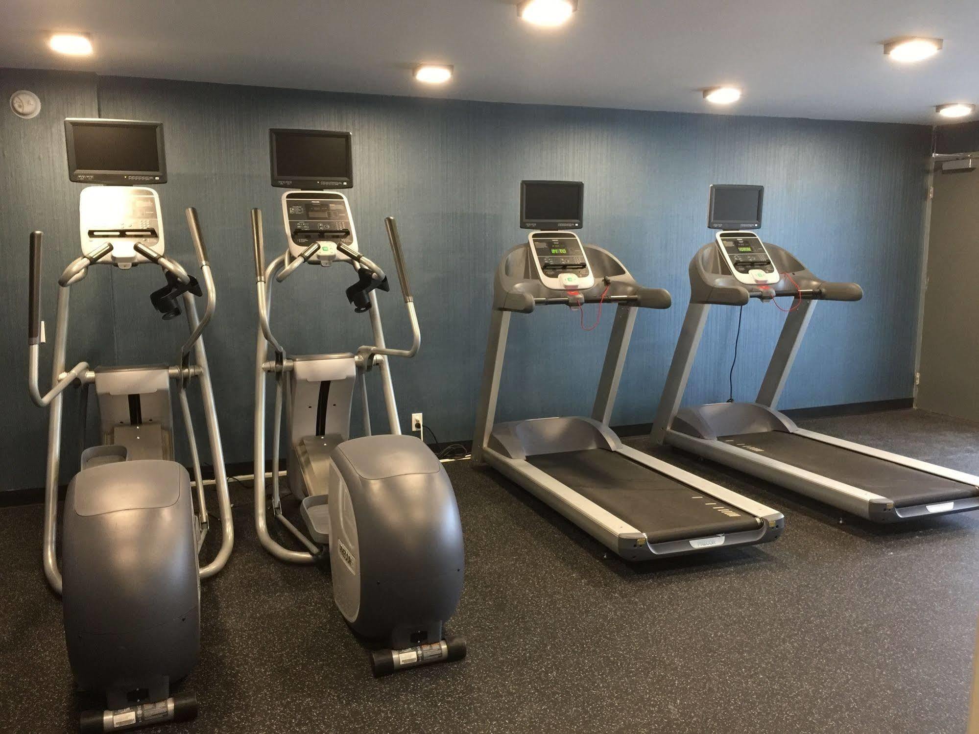 Radisson Hotel Oakland Airport المظهر الخارجي الصورة